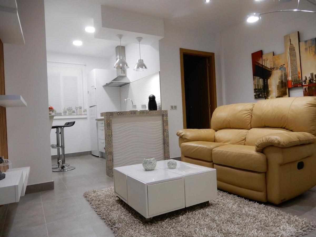 Romantico Estudio Centro De Algésiras Extérieur photo